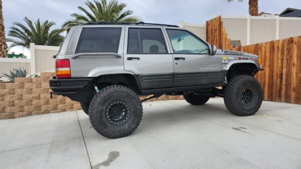 ZJ (1993-1998) Jeep Grand Cherokee Rear Tube Bumper - Ed Callahan
