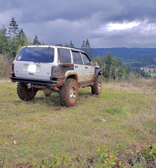 ZJ (1993-1998) Jeep Grand Cherokee Rear Tube Bumper