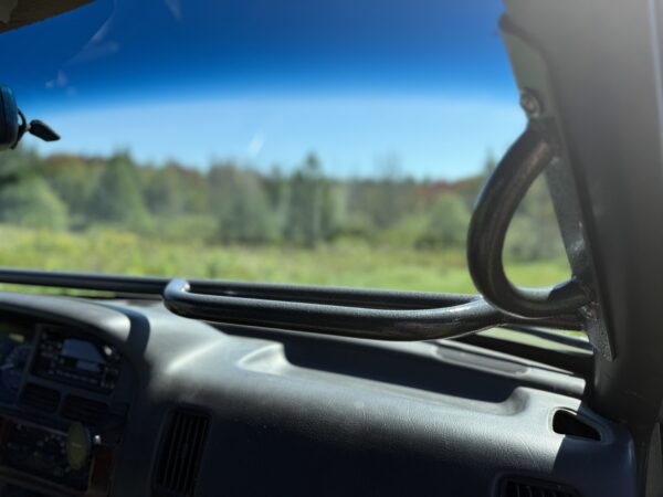 ZJ (1993-1998) Jeep Grand Cherokee Dash Bar