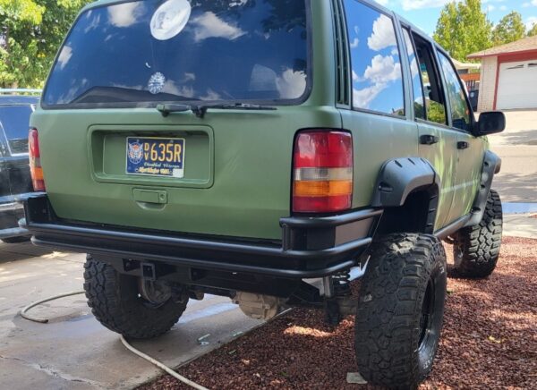 ZJ 1993-1998 Jeep Grand Cherokee Rear Tube Bumper