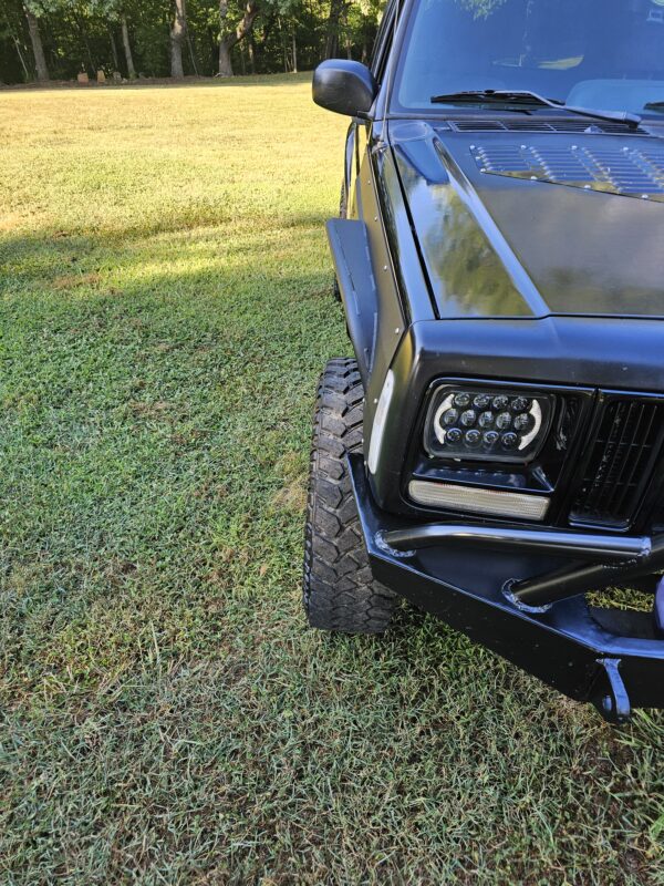 XJ (1984-2001) Jeep Cherokee Front Fender Armor