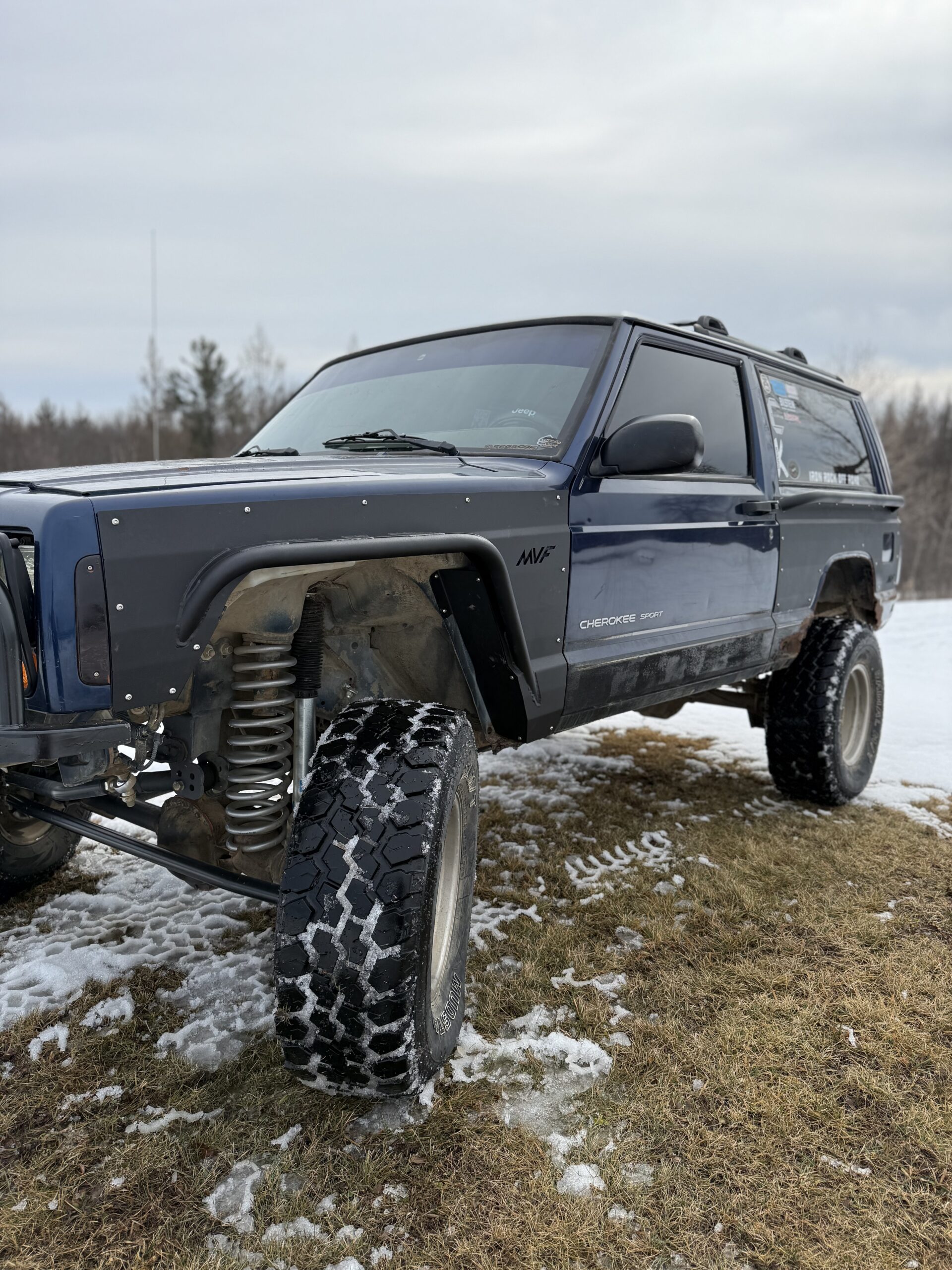 XJ (1984-2001) Jeep Cherokee - 2 Door Front Fenders