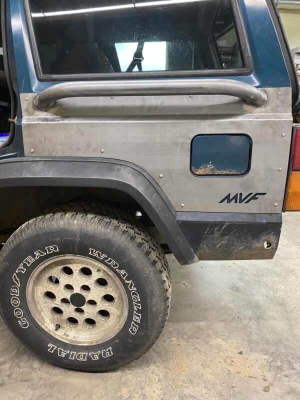 XJ 1984-2001 Jeep Cherokee Rear Quarter Panel Armor