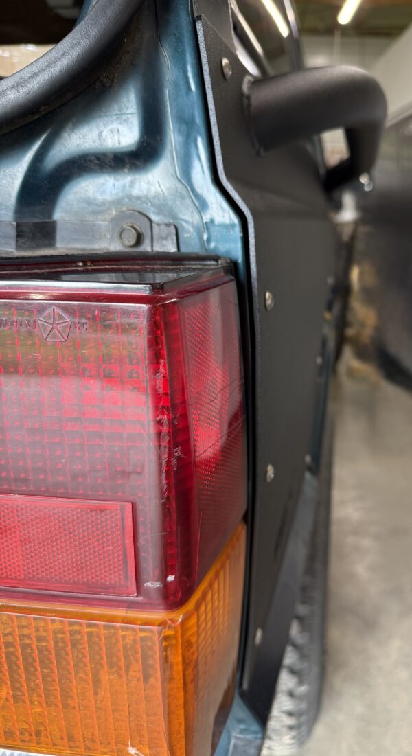 XJ (1984-2001) Jeep Cherokee Rear Quarter Panel Armor