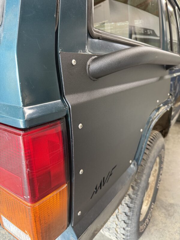 XJ (1984-2001) Jeep Cherokee Rear Quarter Panel Armor