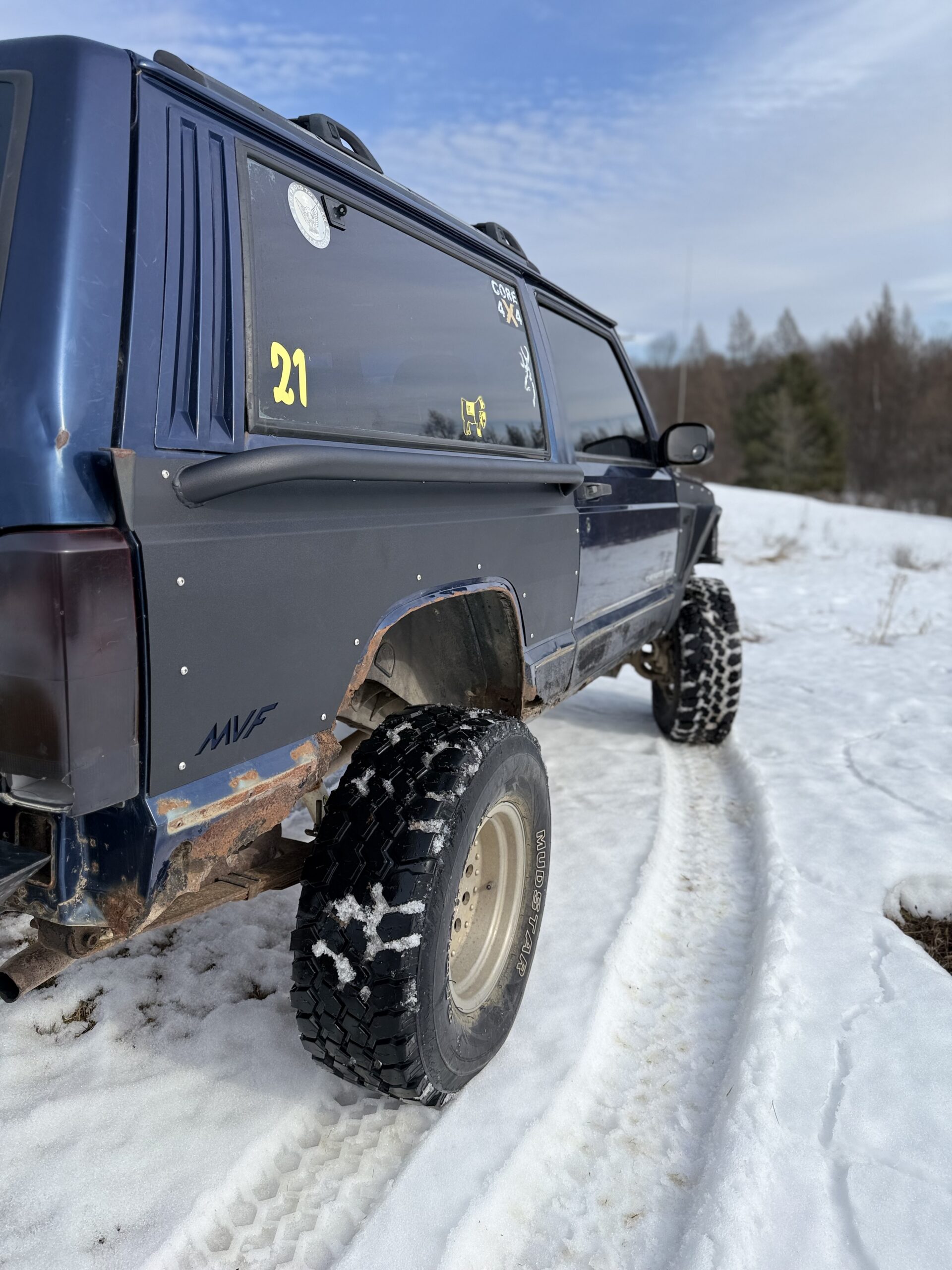 XJ (1984-2001) Jeep Cherokee - 2 Door Rear Quarter Panel Armor